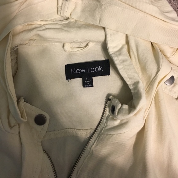 Cream jacket - Picture 3 of 4